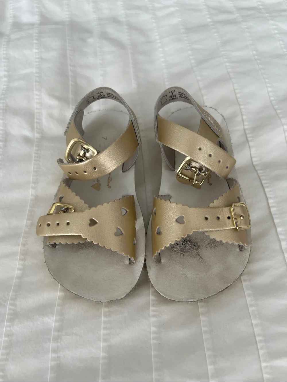 Salt Water Sandals by Hoy Metallic Gold Heart Cutout Kids Sandals